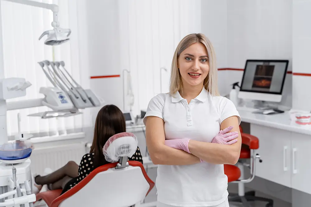 Benefits of a Dental Implant Retainer